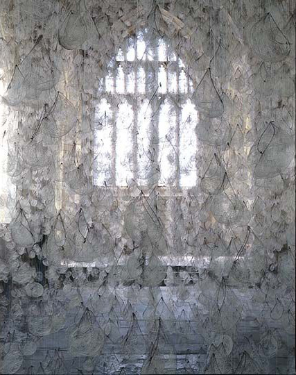 Site Specific Installation

York St Mary's

York Museums Trust 2006

10,000 Hairnets containing Strands of used Violin Bow-hair