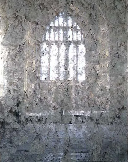 Site Specific Installation

York St Mary's

York Museums Trust 2006

10,000 Hairnets containing Strands of used Violin Bow-hair