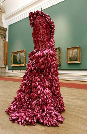 Gladrags 2002

10,000 Fuschia Pink Balloons

Rug Underlay (Collection of Pallant House Gallery, Chichester)