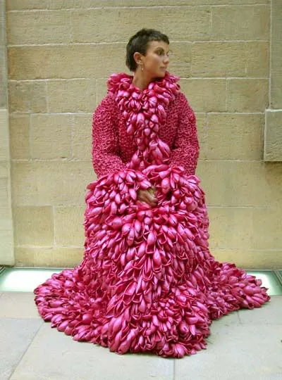 Gladrags 2002

10,000 Fuschia Pink Balloons

Rug Underlay (Collection of Pallant House Gallery, Chichester)