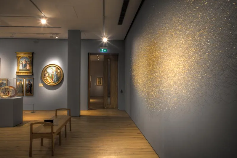 Site Specific Installation

York Art Gallery 2015/16

Fine Gold Plated Wire