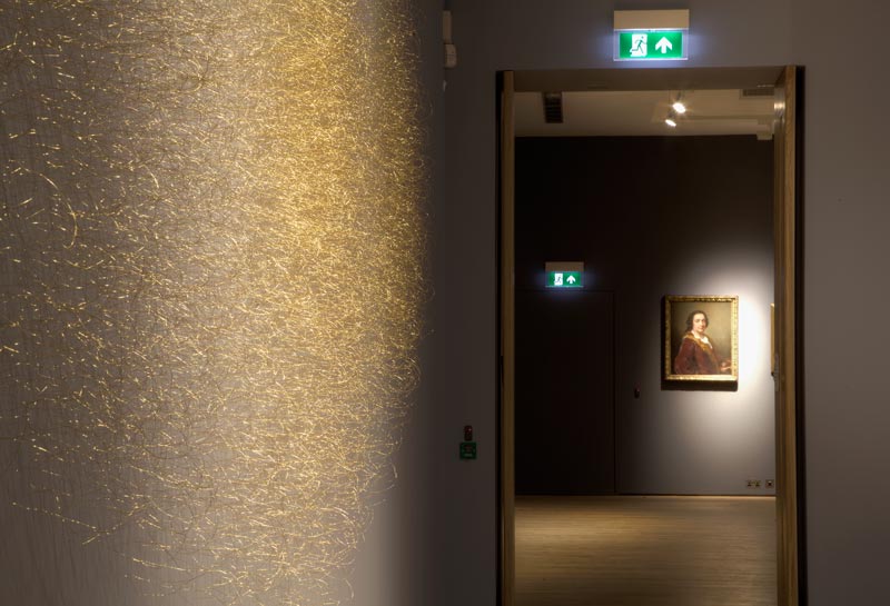 Site Specific Installation

York Art Gallery 2015/16

Fine Gold Plated Wire