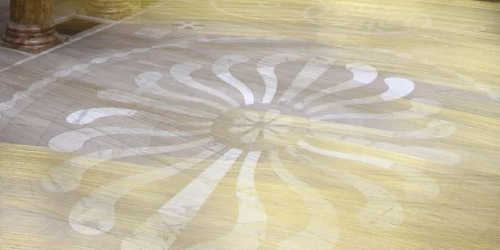 Site specific installation at Kedleston Hall

Derbyshire, 2010

105 Miles of Fine Gold Embroidery Thread