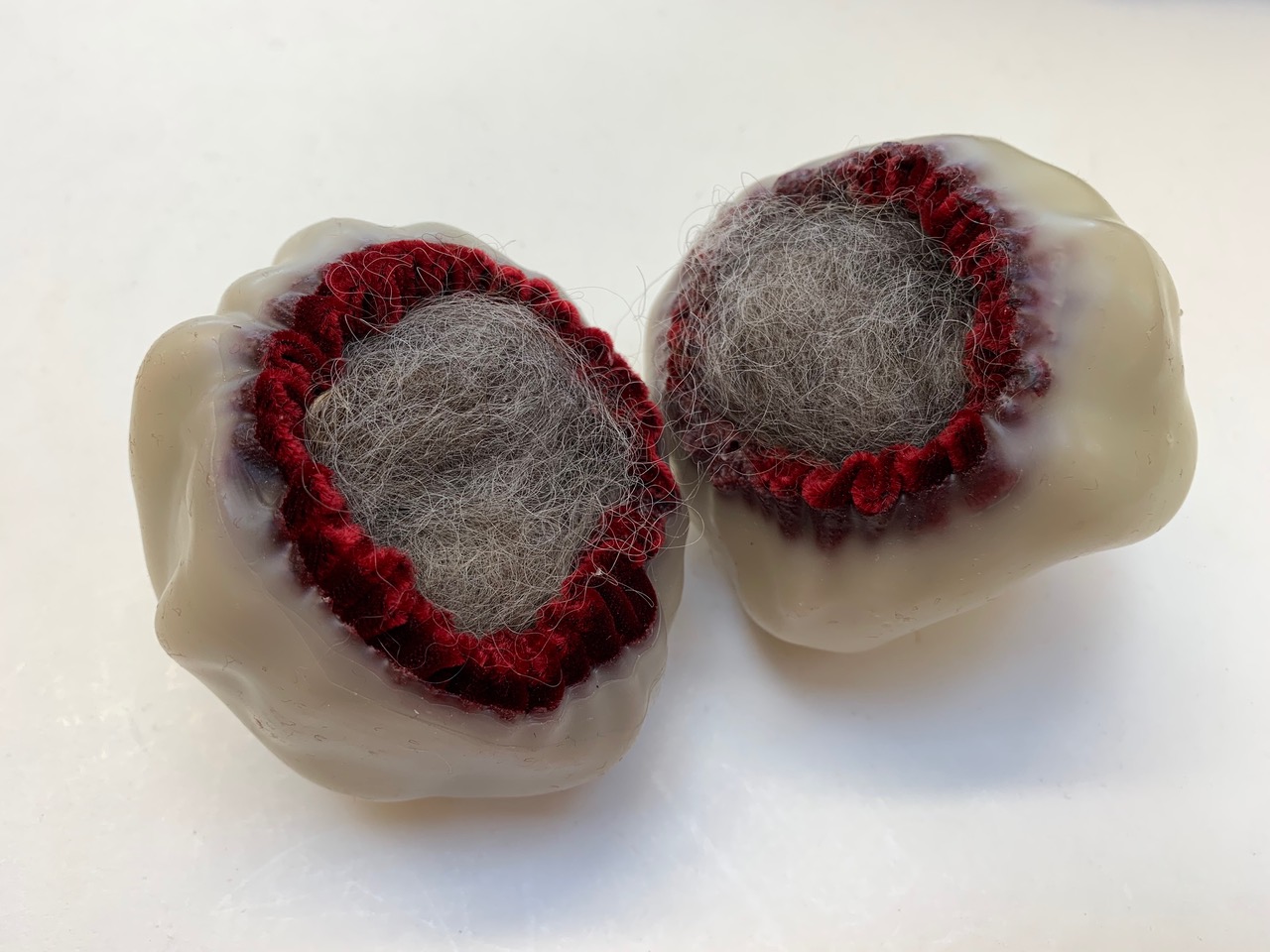 Sisters 2020

each aprox 8cm x 9cm diameter